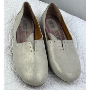 Born Women's Size 9M White Slip On Pearlized Flat Moccasin Comfort Leather Shoes